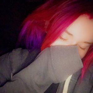 Meet your Posher, Kay